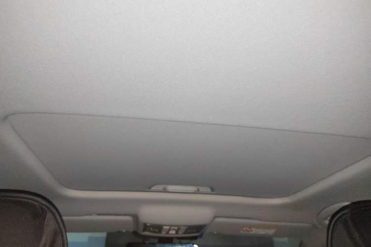 Used Volkswagen Lavida 2023 1.5L Automatic 5 Million Edition Headliner