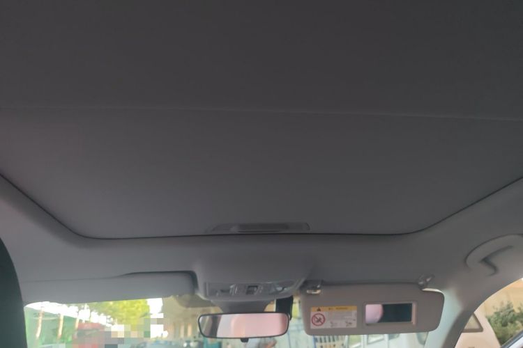 Used Volkswagen Lavida 2023 Revised Version 1.5L Automatic – Full-Option Edition Headliner