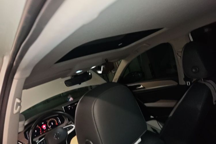 Used Volkswagen Lavida 2023 1.5L Automatic 5 Million Edition Headliner