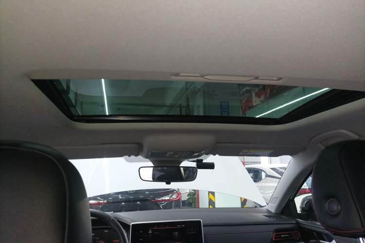 Used Volkswagen Lavida 2023 300TSI DSG Starry Full-Comfort Edition Headliner