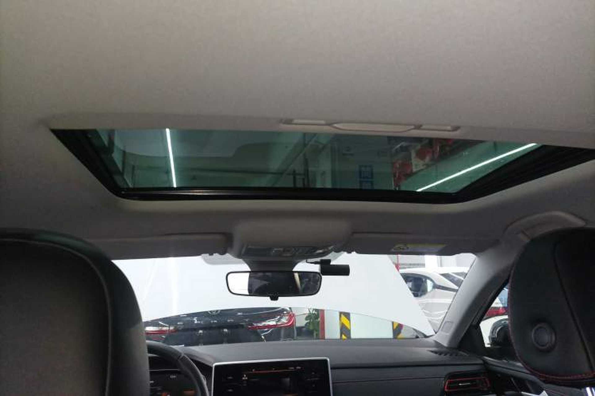 Used Volkswagen Lavida 2023 300TSI DSG Starry Full-Comfort Edition Headliner