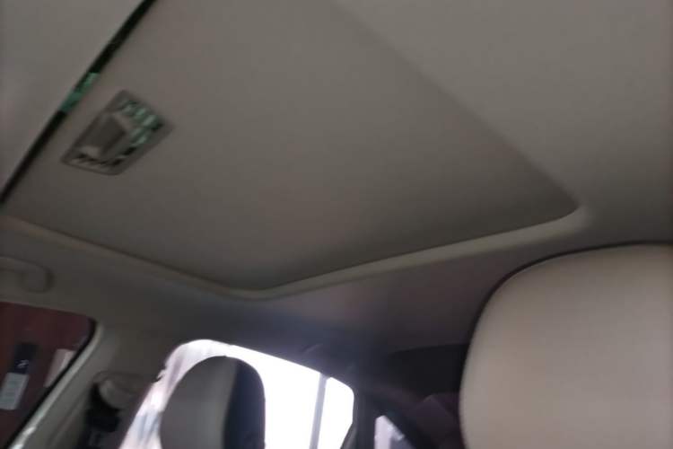 Used Volkswagen Lavida 2023 1.5L Automatic 5 Million Edition Headliner