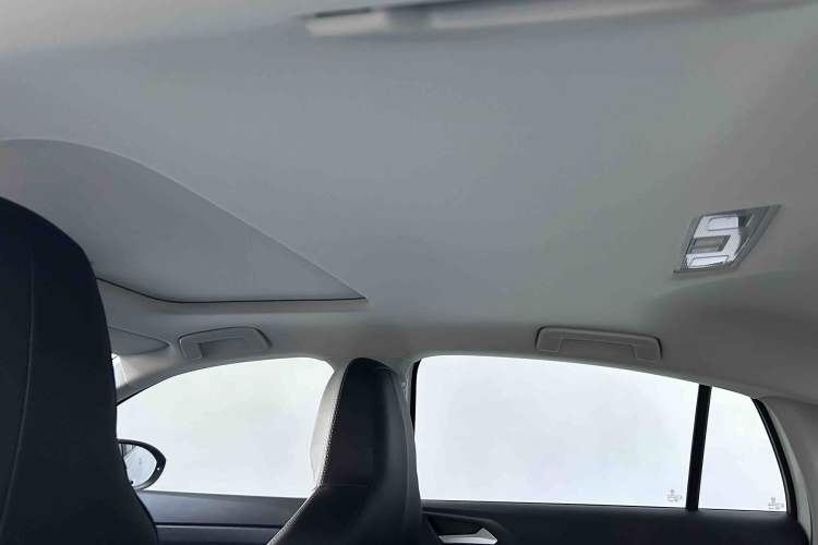 Used Volkswagen Lavida 2023 New Sharp 1.5L Automatic New Wish Edition Headliner