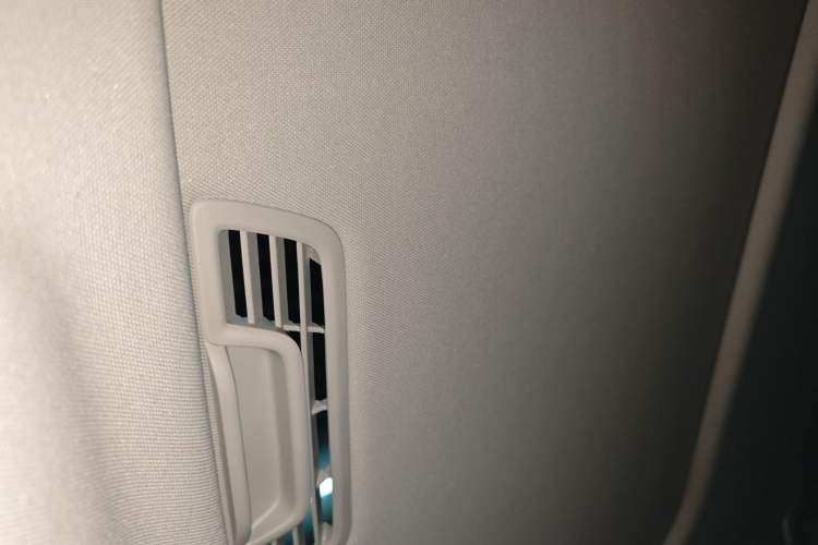 Used Volkswagen Lavida 2023 300TSI DSG Full-Comfort Edition Headliner