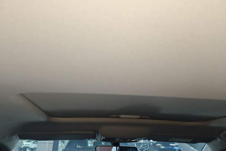 Used Volkswagen Lavida 2023 1.5L Automatic 5 Million Edition Headliner