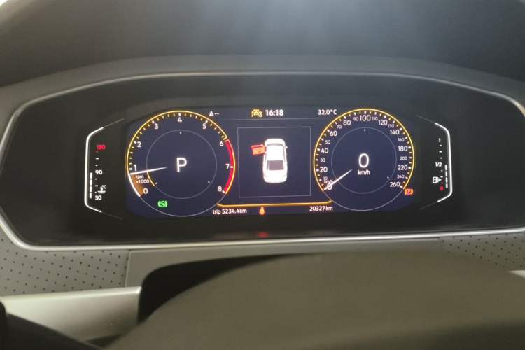 Used Volkswagen Lavida 2023 1.5L Automatic 5 Million Edition Instrument Cluster