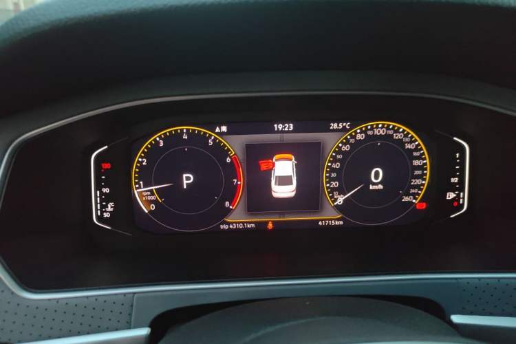 Used Volkswagen Lavida 2023 1.5L Automatic 5 Million Edition Instrument Cluster