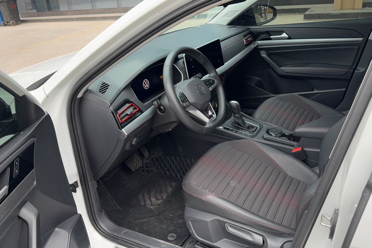 Used Volkswagen Lavida 2023 300TSI DSG Starry Full-Comfort Edition Interior 1