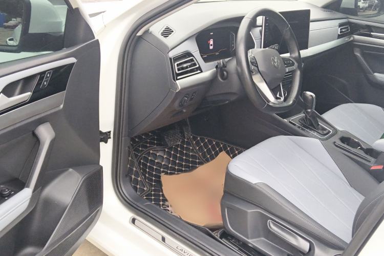 Used Volkswagen Lavida 2023 1.5L Automatic 5 Million Edition Interior 1