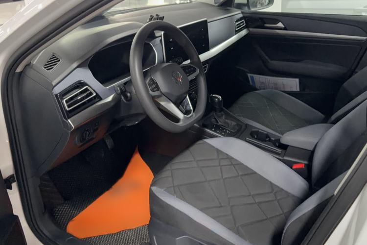 Used Volkswagen Lavida 2023 Revised 1.5L Automatic DeYi Edition Interior 1