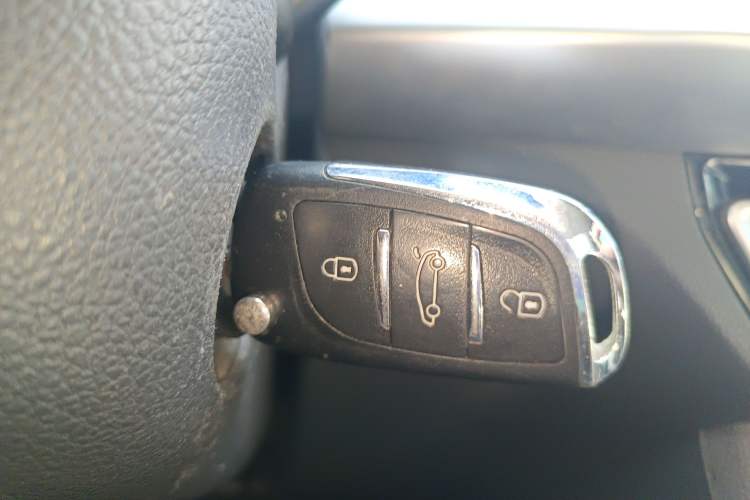 Used Volkswagen Lavida 2023 Revised 1.5L Automatic DeYi Edition Interior 1