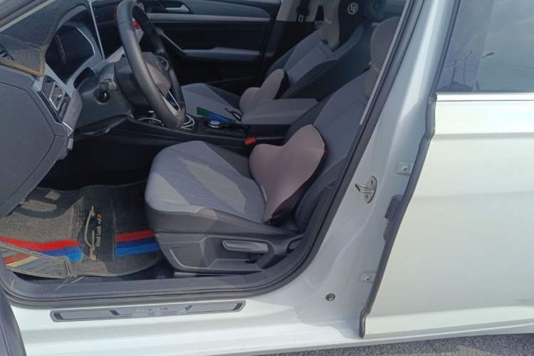 Used Volkswagen Lavida 2023 1.5L Automatic 5 Million Edition Interior 1