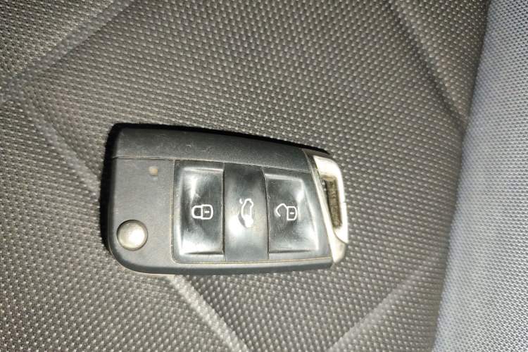 Used Volkswagen Lavida 2023 Revised 1.5L Automatic DeYi Edition Interior 1