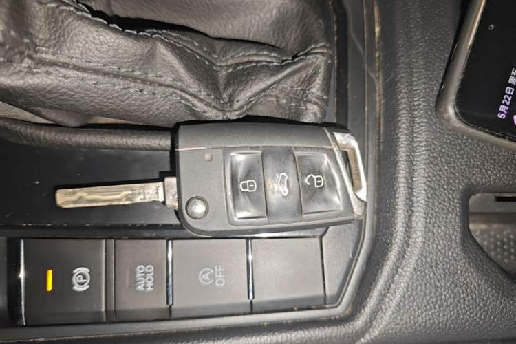 Used Volkswagen Lavida 2023 1.5L Automatic De Yi Edition Interior 1