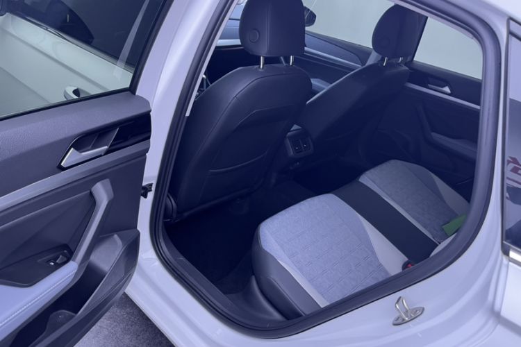 Used Volkswagen Lavida 2023 300TSI DSG Full-Comfort Edition Interior 2