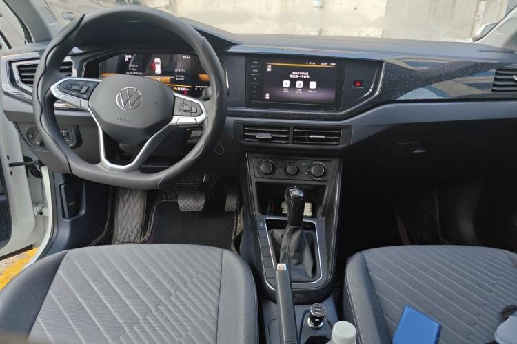 Used Volkswagen Lavida 2023 New Sharp 1.5L Automatic Excellent New Edition Interior 2