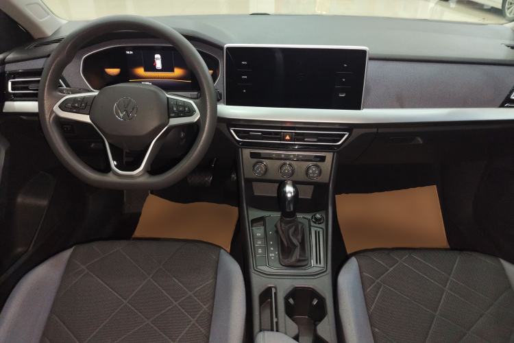 Used Volkswagen Lavida 2023 Revised 1.5L Automatic DeYi Edition Interior 2