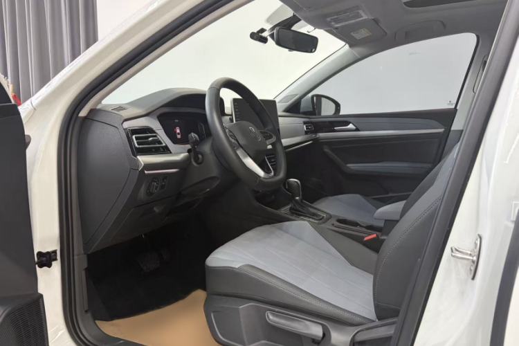 Used Volkswagen Lavida 2023 1.5L Automatic 5 Million Edition Interior 2