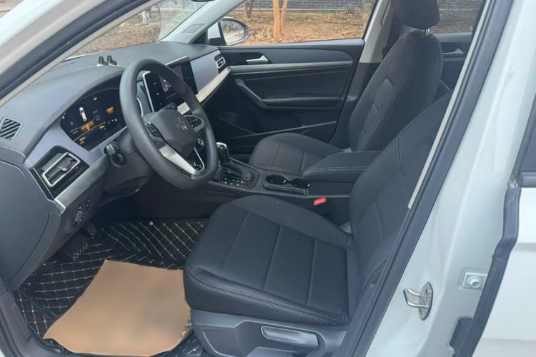 Used Volkswagen Lavida 2023 1.5L Automatic De Yi Edition Interior 2
