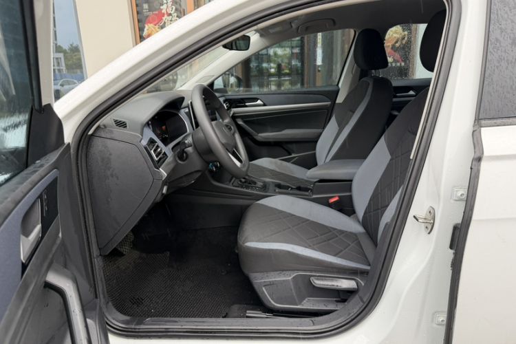 Used Volkswagen Lavida 2023 1.5L Automatic De Yi Edition Interior 2