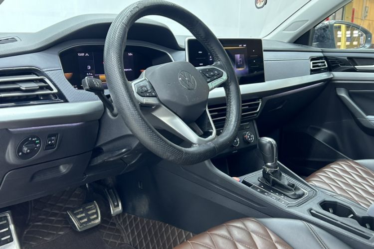Used Volkswagen Lavida 2023 300TSI DSG Full-Comfort Edition Interior 3