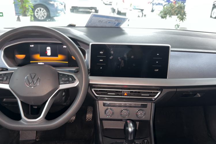 Used Volkswagen Lavida 2023 Revised 1.5L Automatic DeYi Edition Interior 3