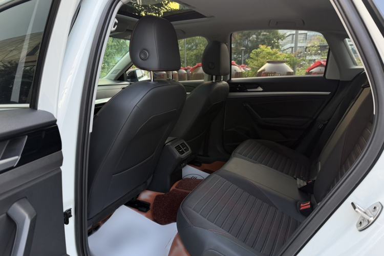 Used Volkswagen Lavida 2023 280TSI DSG Starry Sky Deluxe Edition Interior 3