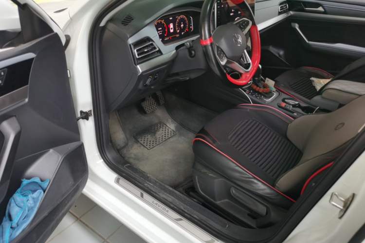 Used Volkswagen Lavida 2023 Revised Version 1.5L Automatic Starry Sky Edition – 5 Million Units Interior 3