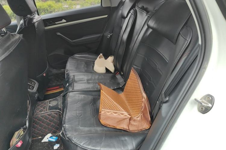 Used Volkswagen Lavida 2023 280TSI DSG Full-Comfort Edition Interior 4