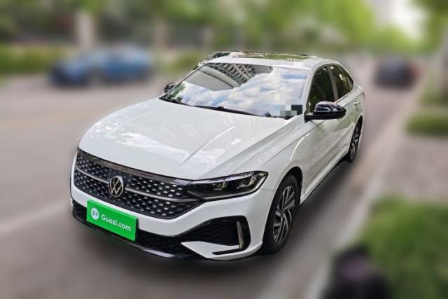 Ojetý Volkswagen Lavida 2023 300TSI DSG Starry Full-Comfort Edition