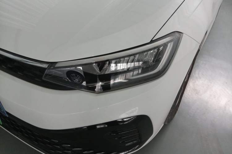 Used Volkswagen Lavida 2023 New Sharp 1.5L Manual New Comfort Edition Left Front Headlight