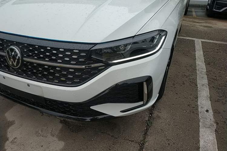 Used Volkswagen Lavida 2023 280TSI DSG Starry Sky Deluxe Edition Left Front Headlight