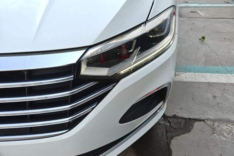 Used Volkswagen Lavida 2023 300TSI DSG Full-Comfort Edition Left Front Headlight
