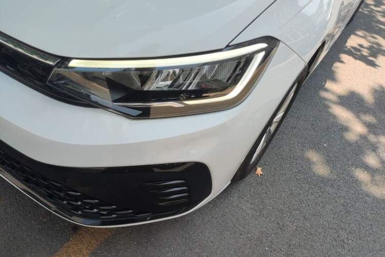 Used Volkswagen Lavida 2023 New Rui 1.5L Automatic New Yi Edition Left Front Headlight