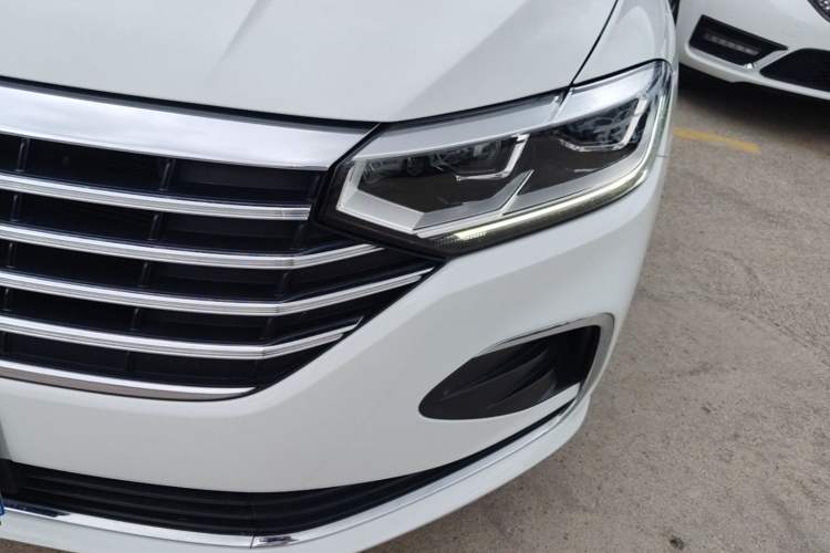 Used Volkswagen Lavida 2023 1.5L Automatic 5 Million Edition Left Front Headlight