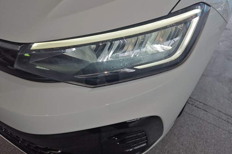 Used Volkswagen Lavida 2023 New Rui 1.5L Automatic New Yi Edition Left Front Headlight