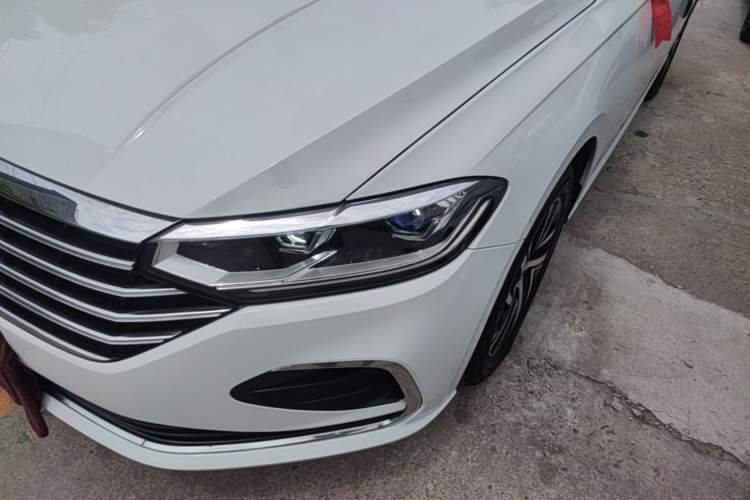 Used Volkswagen Lavida 2023 1.5L Automatic 5 Million Edition Left Front Headlight