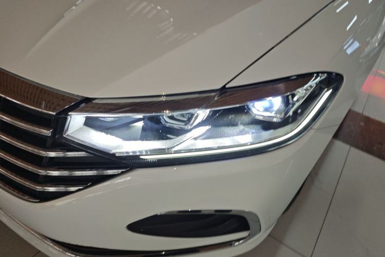 Used Volkswagen Lavida 2023 300TSI DSG Full-Comfort Edition Left Front Headlight