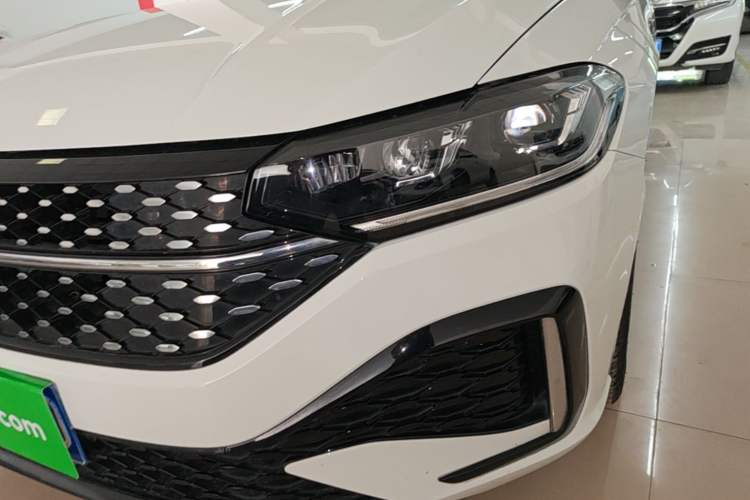 Used Volkswagen Lavida 2023 200TSI DSG Starry Full-Comfort Edition Left Front Headlight