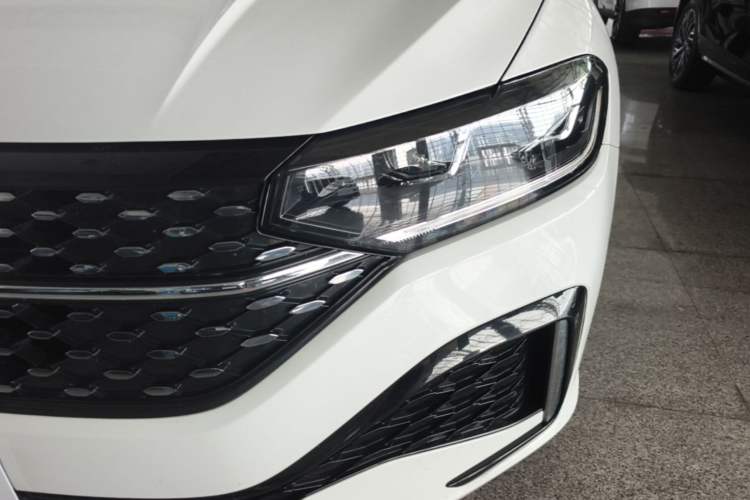 Used Volkswagen Lavida 2023 300TSI DSG Starry Full-Comfort Edition Left Front Headlight