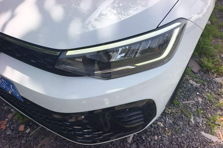 Used Volkswagen Lavida 2023 New Rui 1.5L Automatic New Yi Edition Left Front Headlight