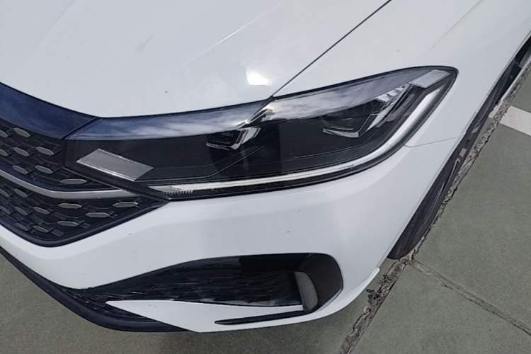 Used Volkswagen Lavida 2023 300TSI DSG Starry Full-Comfort Edition Left Front Headlight