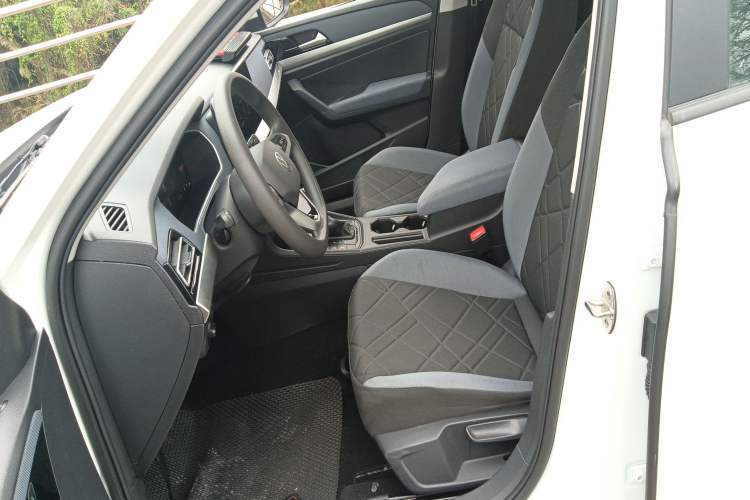 Used Volkswagen Lavida 2023 1.5L Automatic De Yi Edition Left Front Seat