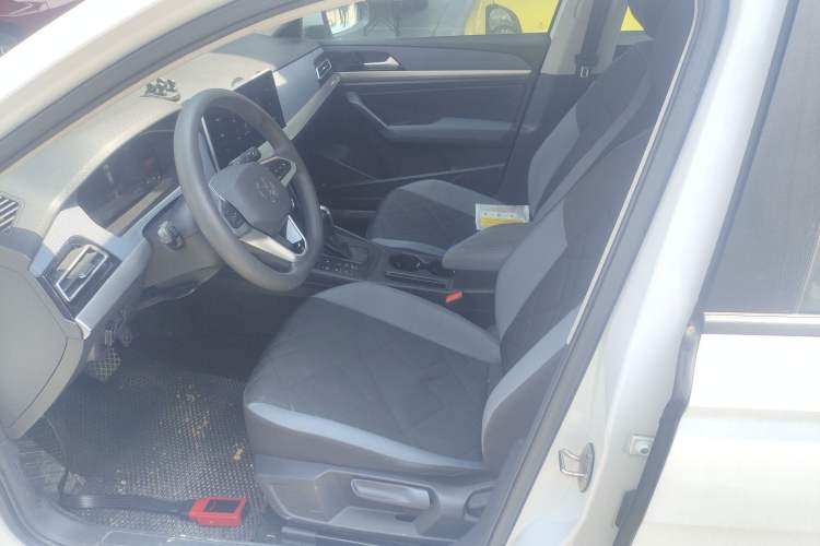 Used Volkswagen Lavida 2023 1.5L Automatic De Yi Edition Left Front Seat