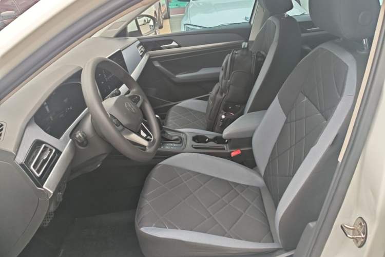 Used Volkswagen Lavida 2023 1.5L Automatic De Yi Edition Left Front Seat
