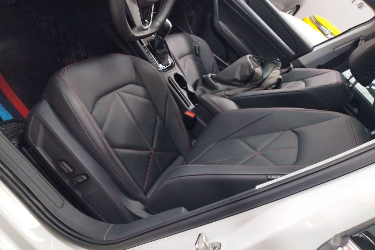 Used Volkswagen Lavida 2023 280TSI DSG Starry Sky Elegance Edition Left Front Seat