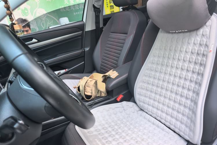 Used Volkswagen Lavida 2023 300TSI DSG Starry Full-Comfort Edition Left Front Seat