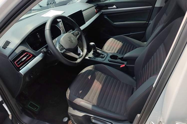 Used Volkswagen Lavida 2023 300TSI DSG Starry Full-Comfort Edition Left Front Seat