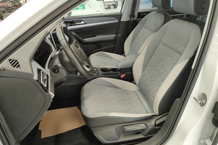 Used Volkswagen Lavida 2023 300TSI DSG Full-Comfort Edition Left Front Seat