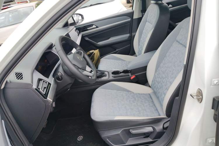 Used Volkswagen Lavida 2023 300TSI DSG Full-Comfort Edition Left Front Seat
